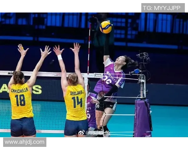 天津女排与中国女排巅峰对决展现女排精神与竞技魅力的精彩赛事