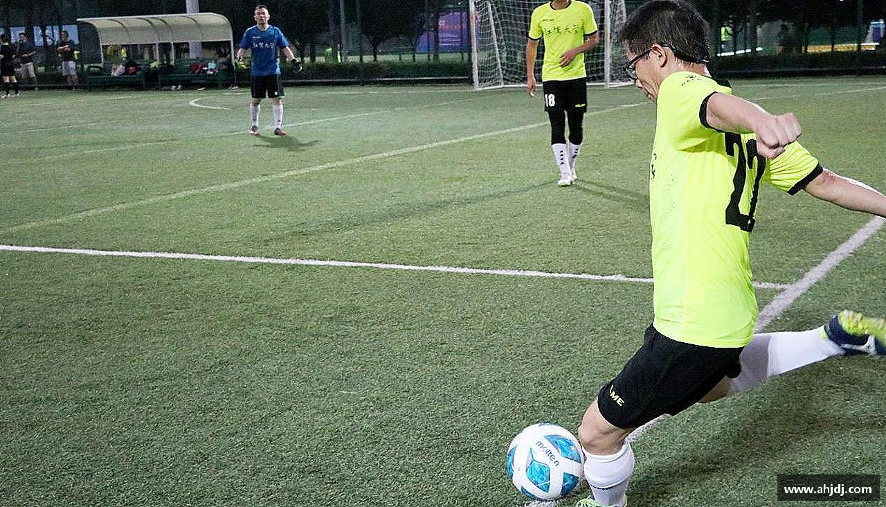 挑战自我，绽放光芒！